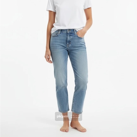 PAIGE Denim - PAIGE Noella Relaxed Straight Light Wash Denim Jeans